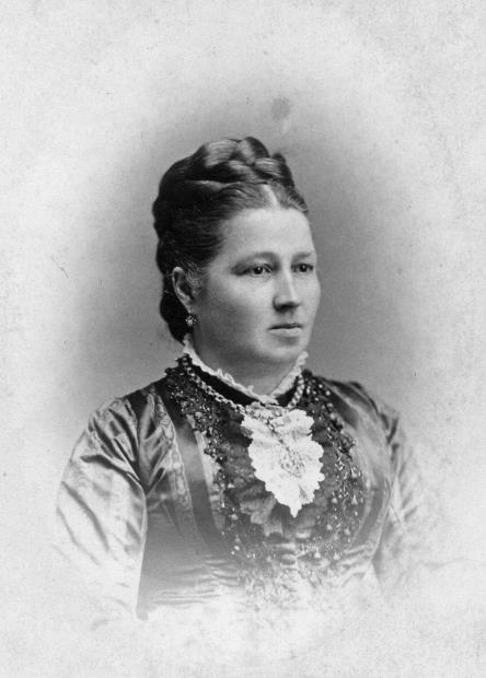 resized_redvelvet_p12B=Ernestine Schaefer wife of Max.jpg